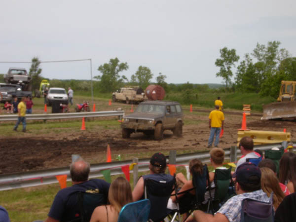 memorial mud 2005 029